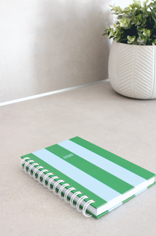 78/GREEN STRIPES/ROKOVNIK A5 (155X220)